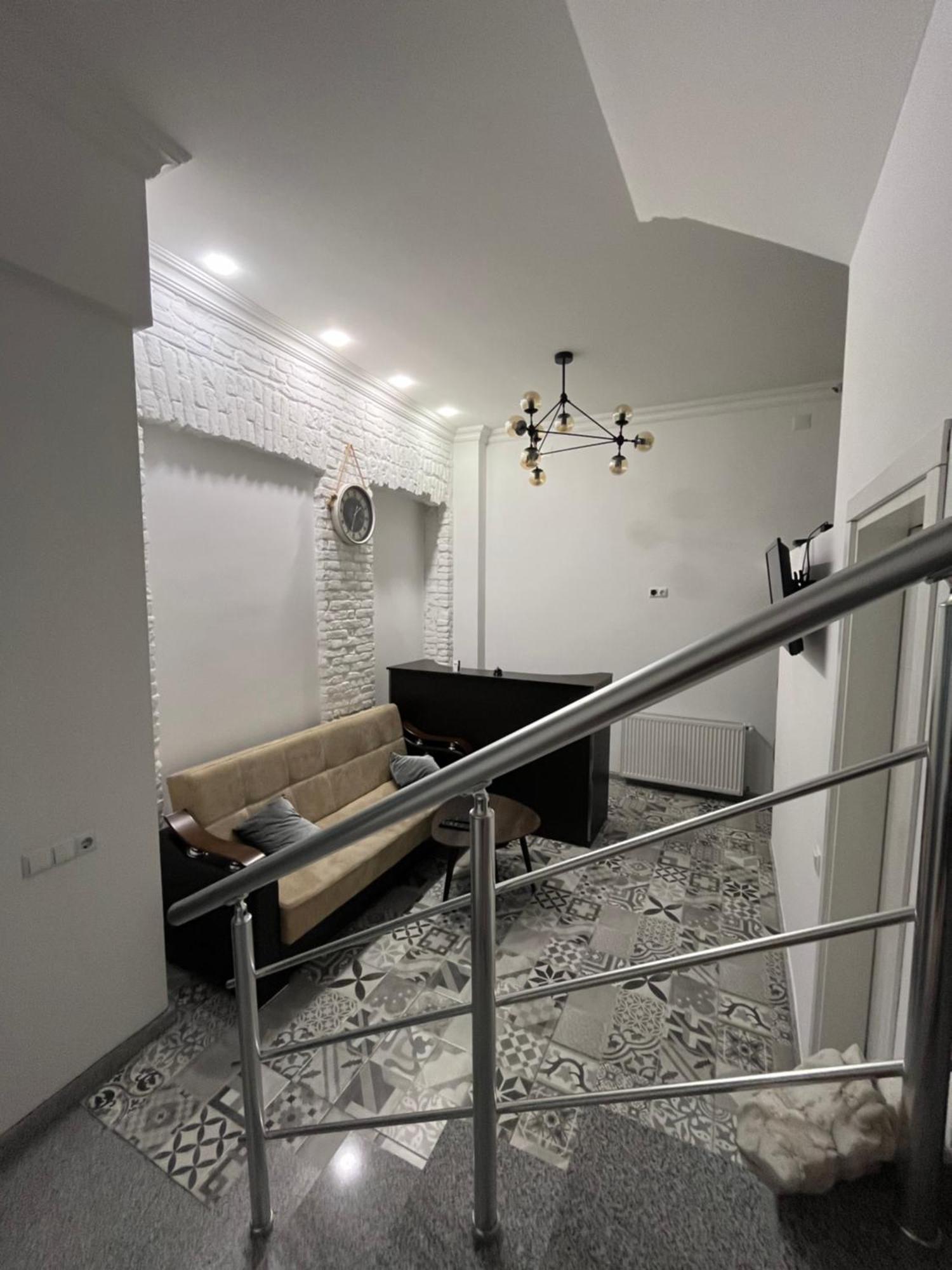 Guest House Gantiadi Batumi Luaran gambar