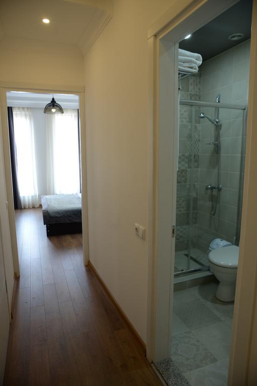 Guest House Gantiadi Batumi Luaran gambar
