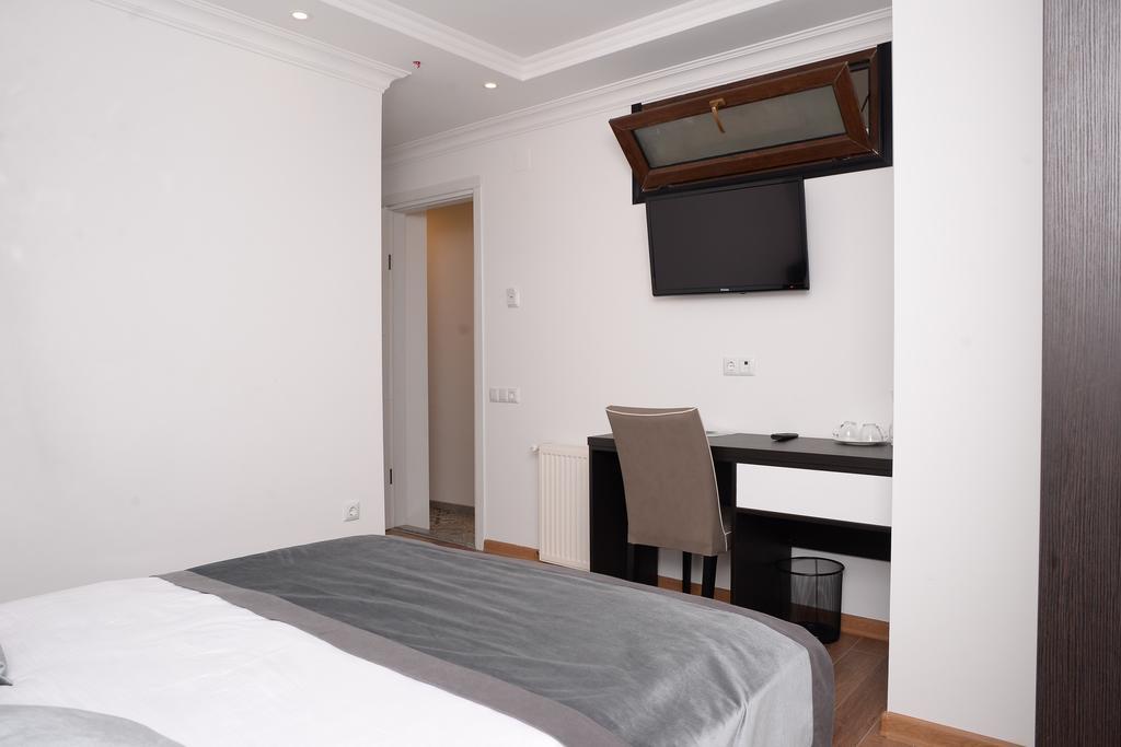 Guest House Gantiadi Batumi Luaran gambar